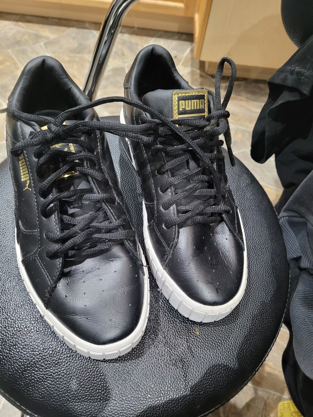 Women's Running Shoes